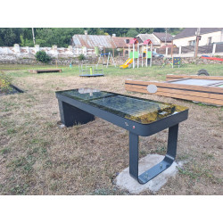 Smart City Technic – solární lavička s nabíjením