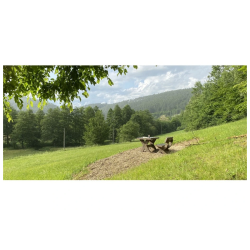 Betonová lavice Blansko s opěradlem 120 cm - imitace dřeva