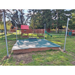 Stahovací stínící plachta pískoviště 4x2