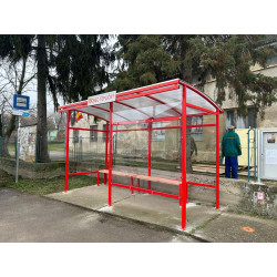 zastávkový prístrešok Kubko