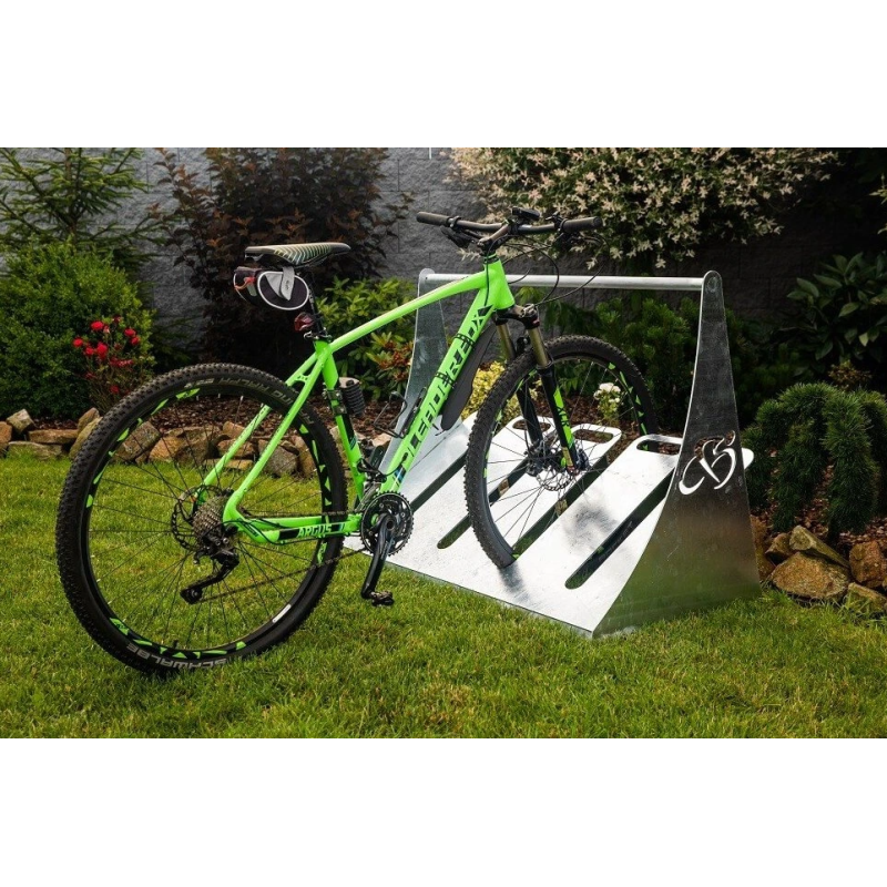 Stojan na bicykle typ L4