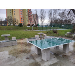 Betonový ping-pong stůl
