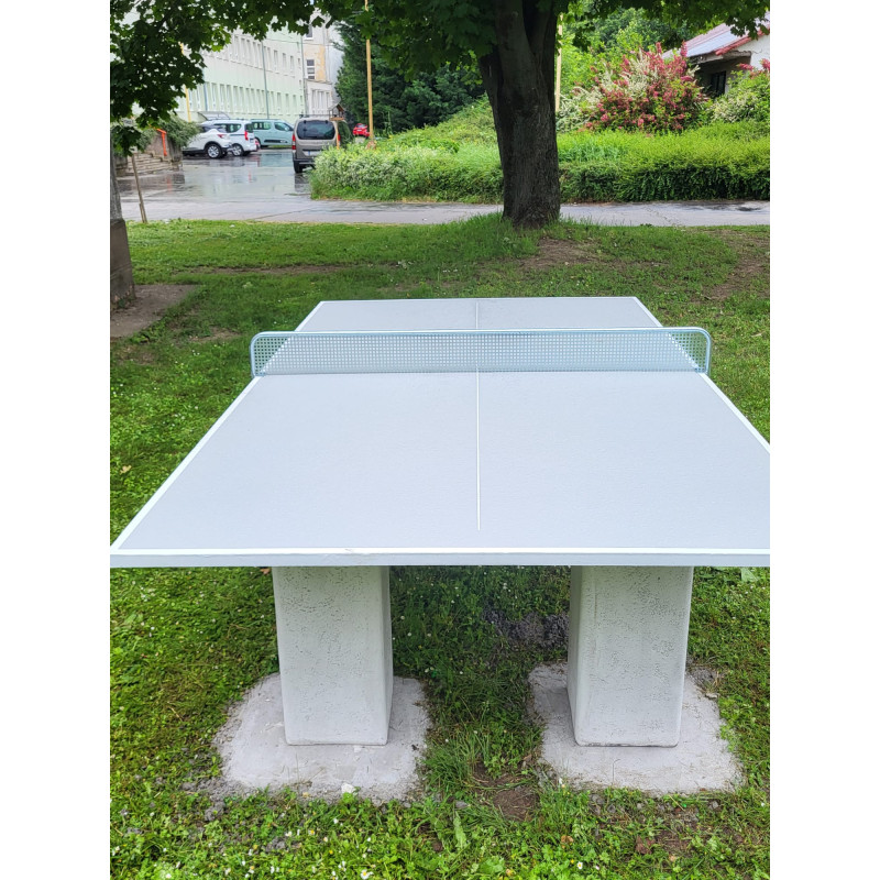 Betonový ping-pong stůl