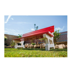 Betonové posezení Litava