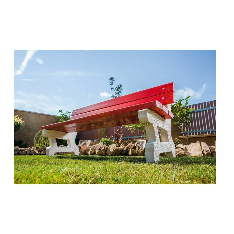 Betonové posezení Litava